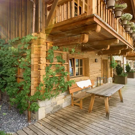 Dağ evi Lisa-chalets *