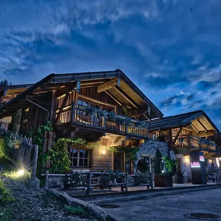 Dağ evi Lisa-chalets Flachau